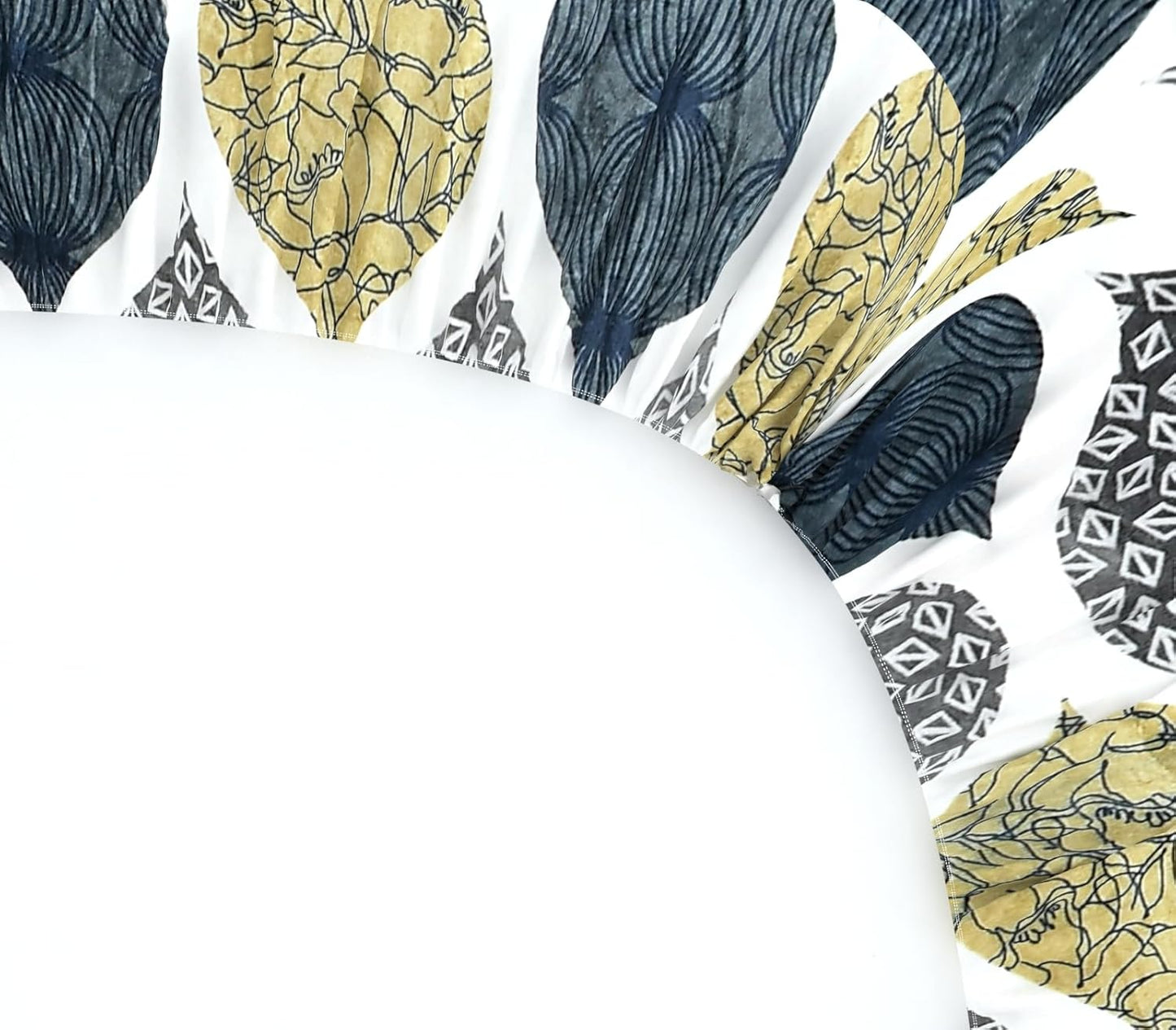 Cozy Queen Velvet Multi colour Winter Fitted Bedsheet - King Size (184x199x20cm)